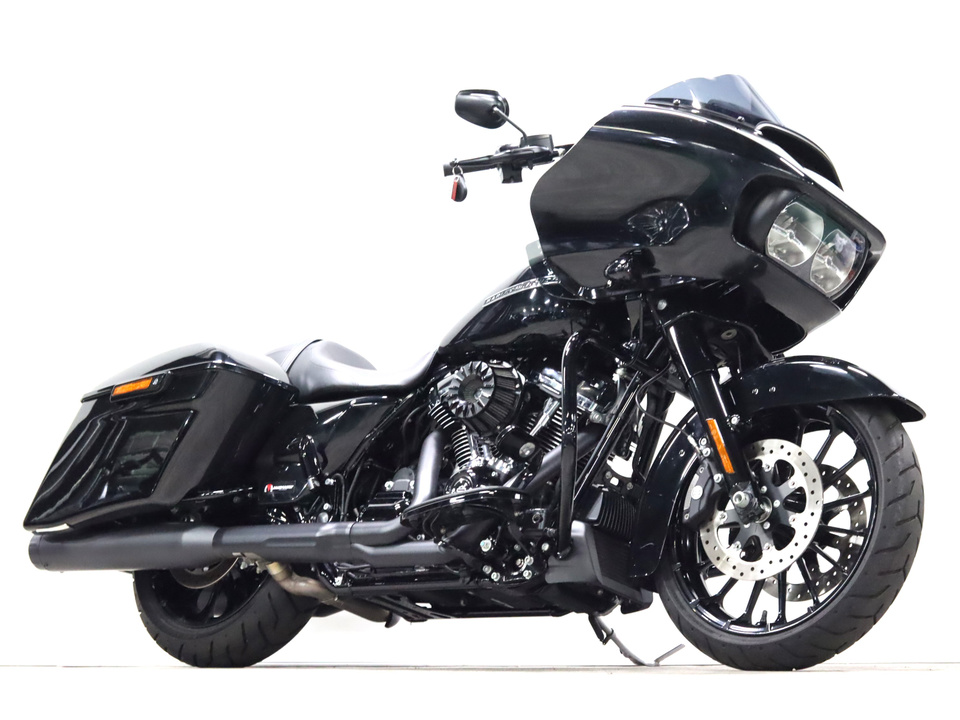 HARLEY-DAVIDSON FLTRXS Road Glide Special
