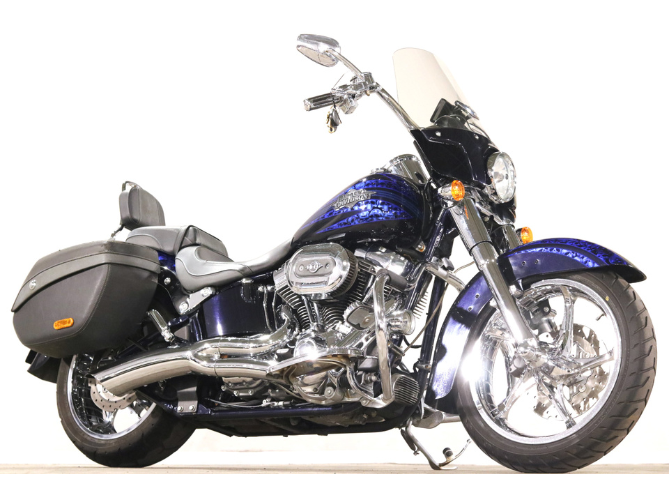 HARLEY-DAVIDSON FLSTSE3 CVO