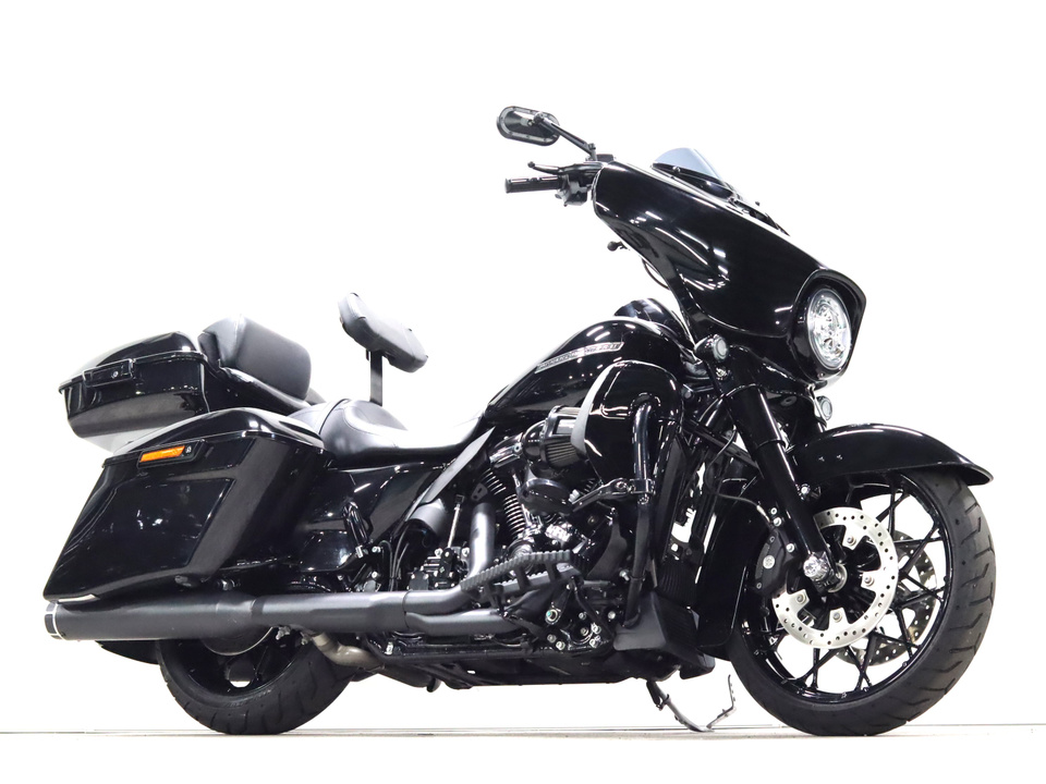 HARLEY-DAVIDSON FLHXS