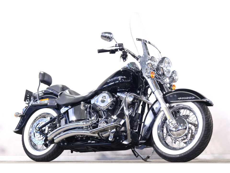 HARLEY-DAVIDSON FLSTN Softail Deluxe
