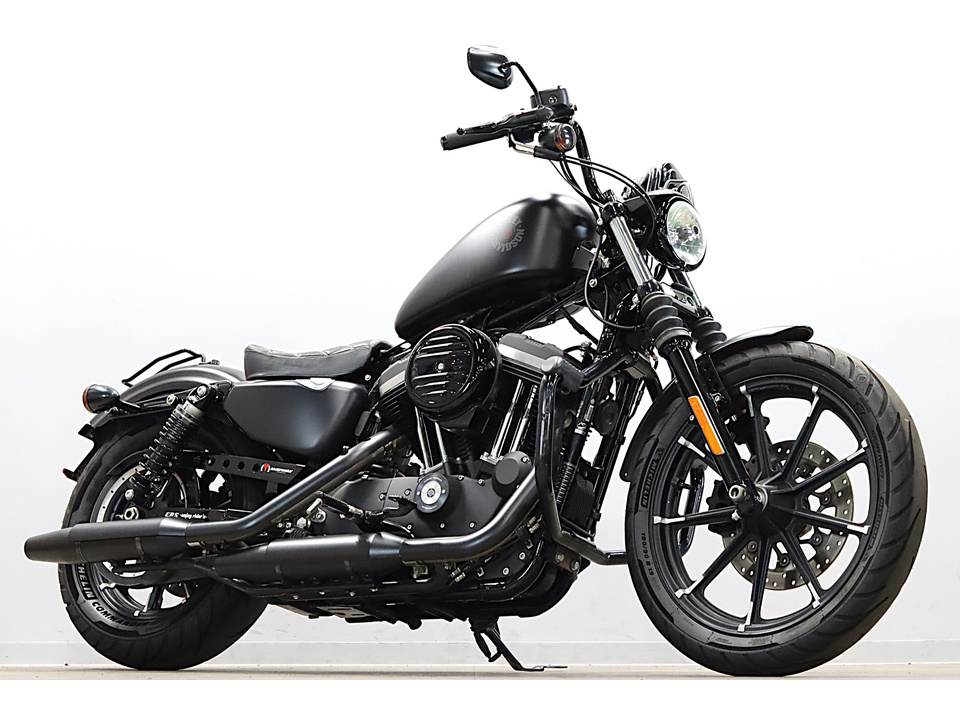 HARLEY-DAVIDSON XL883 N Iron