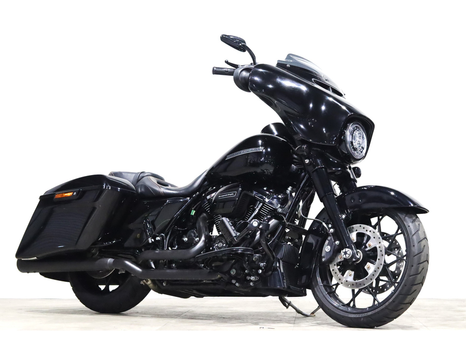 HARLEY-DAVIDSON FLHXS