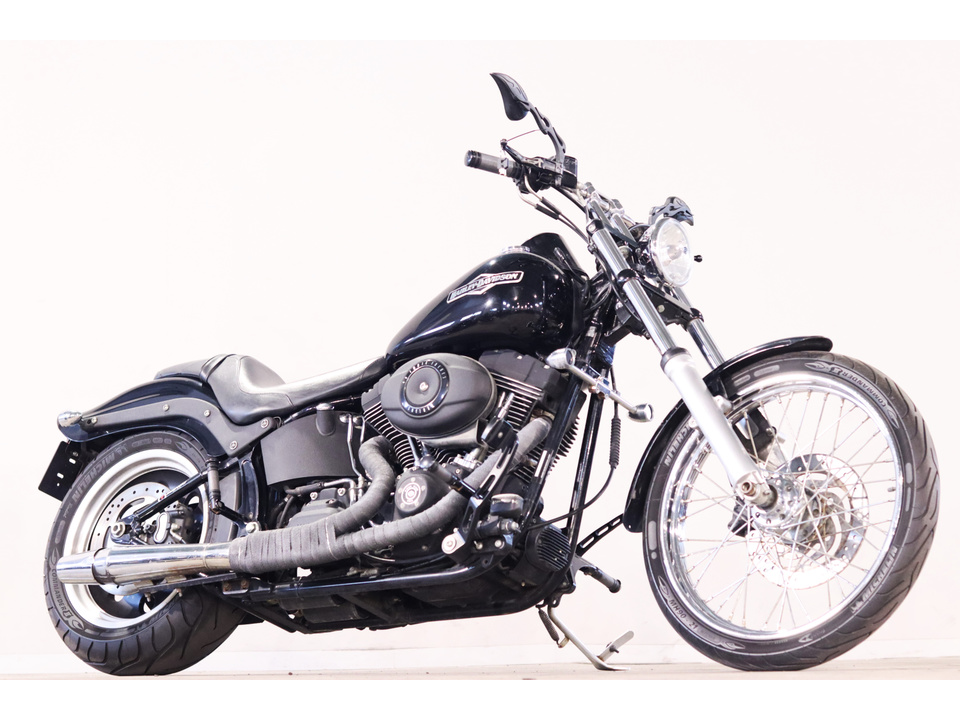 HARLEY-DAVIDSON FXSTB