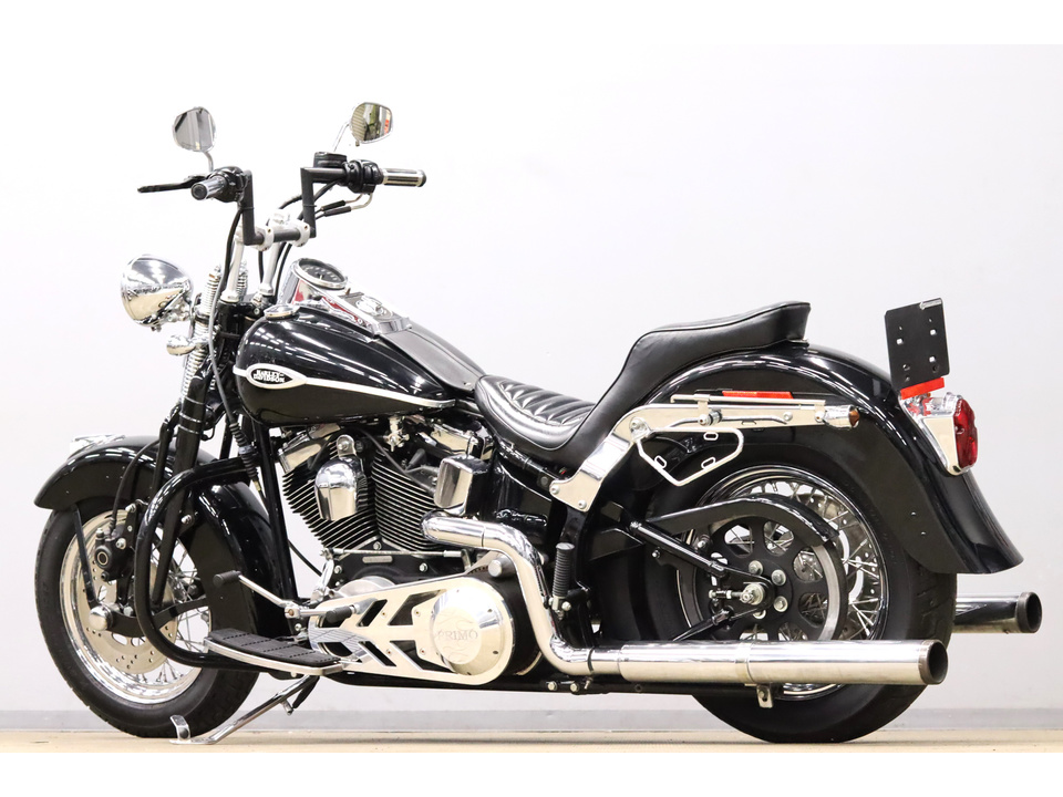 HARLEY-DAVIDSON FLSTS