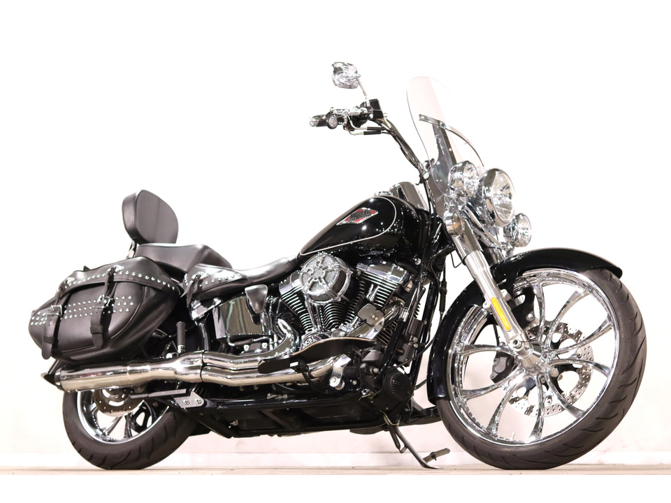 HARLEY-DAVIDSON FLSTC