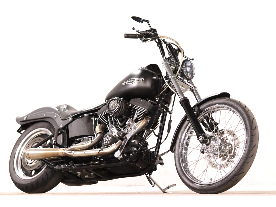 HARLEY-DAVIDSON FXSTB