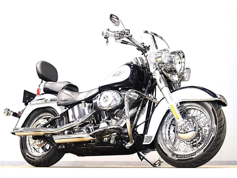 HARLEY-DAVIDSON FLSTC