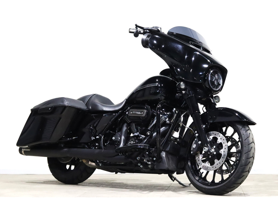 HARLEY-DAVIDSON FLHXS