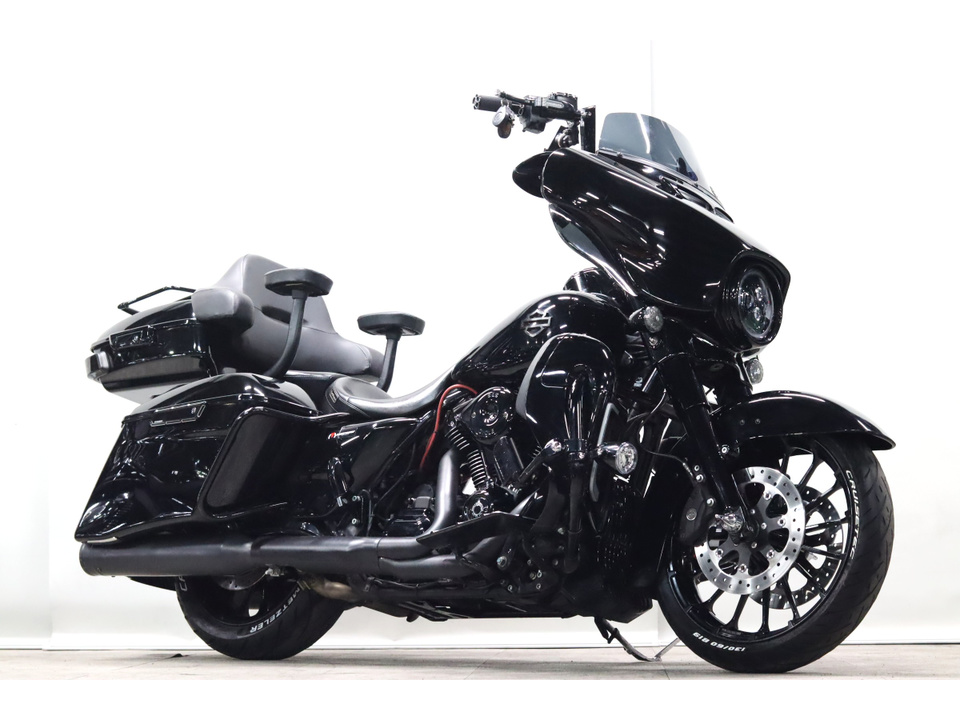 HARLEY-DAVIDSON FLHXS