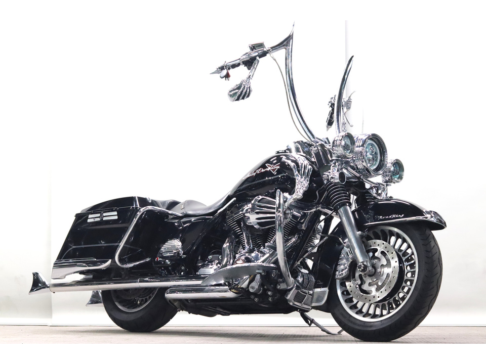 HARLEY-DAVIDSON FLHR Road King