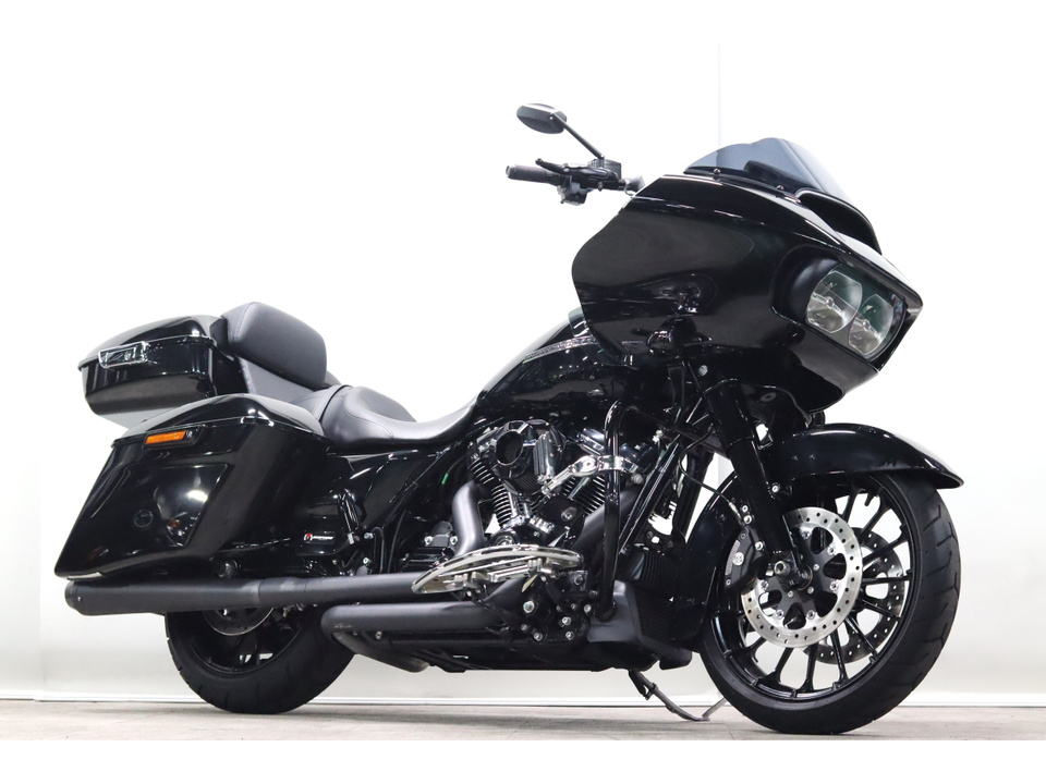 HARLEY-DAVIDSON FLTRXS Road Glide Special