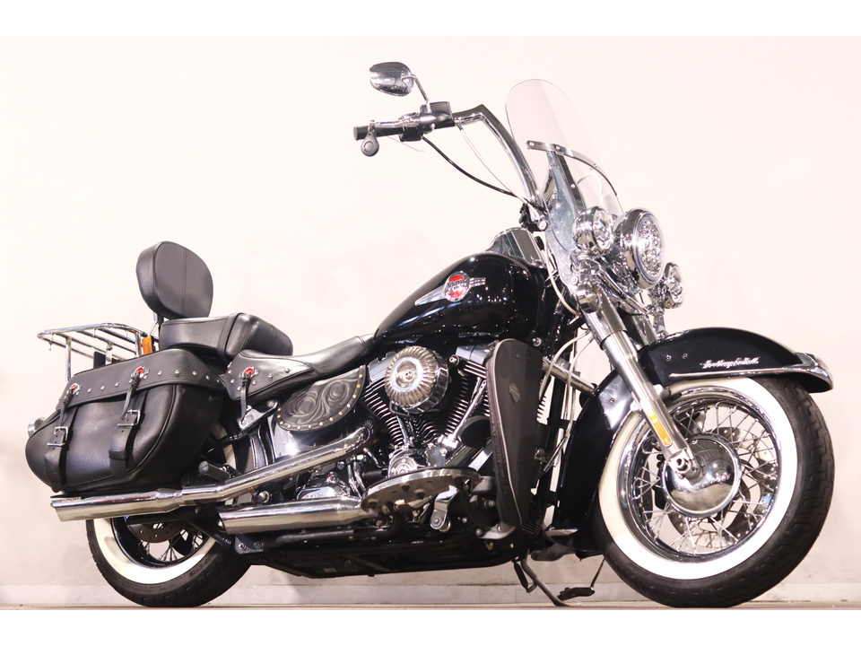 HARLEY-DAVIDSON FLSTC Heritage Softail Classic