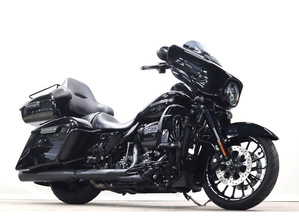 HARLEY-DAVIDSON FLHXS