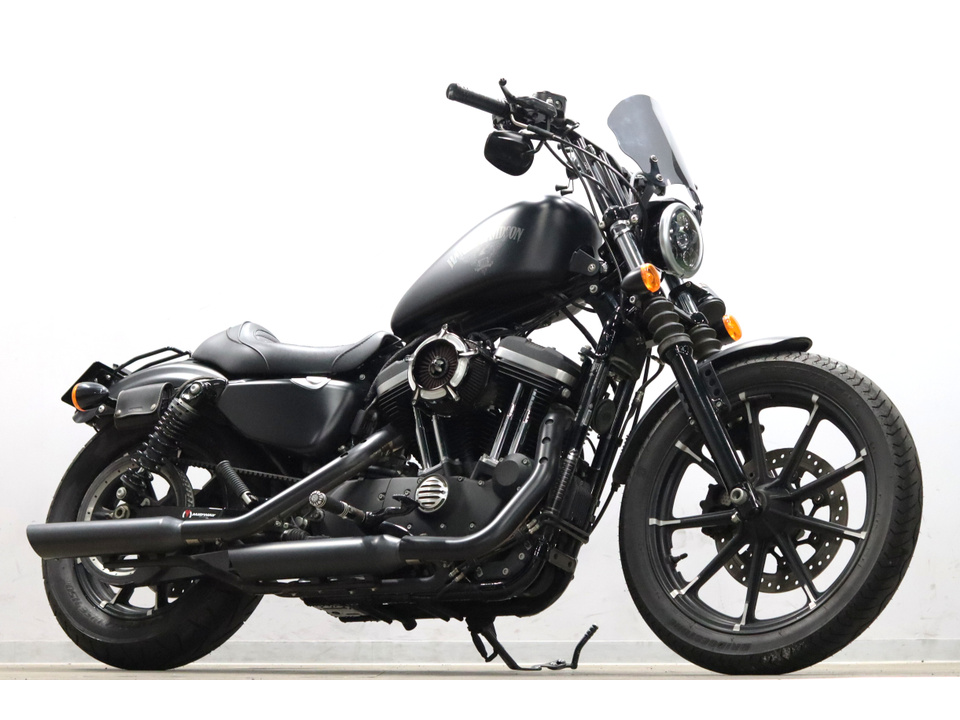 HARLEY-DAVIDSON XL883 N Iron
