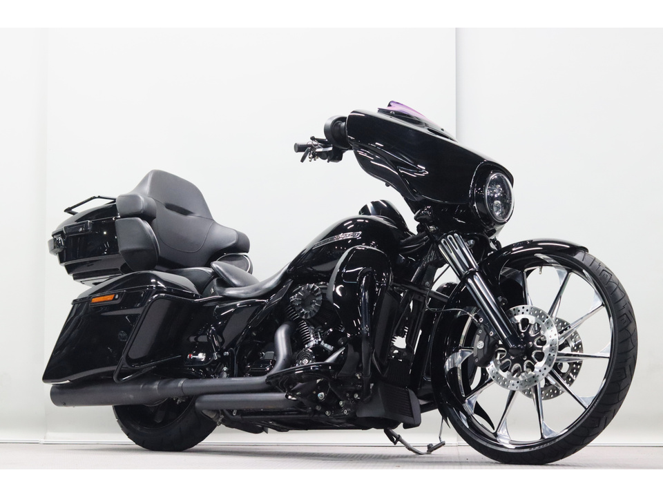 HARLEY-DAVIDSON FLHXS
