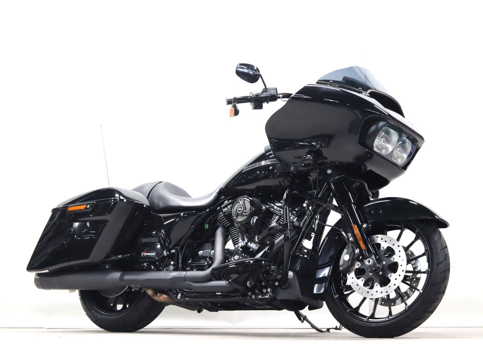 HARLEY-DAVIDSON FLTRXS