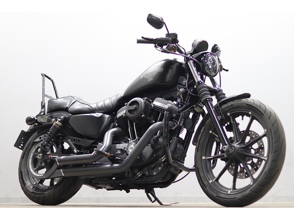 HARLEY-DAVIDSON XL883 N Iron
