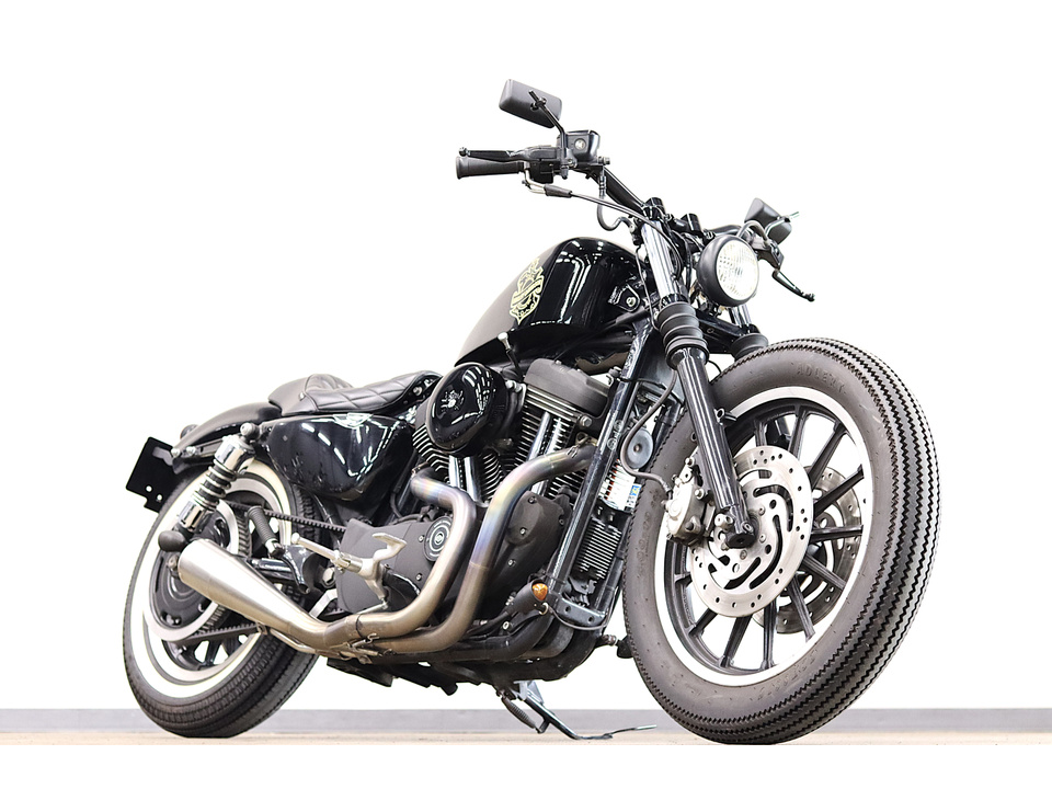 HARLEY-DAVIDSON XL1200 R