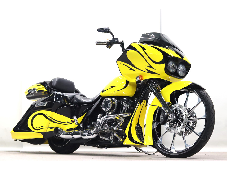 HARLEY-DAVIDSON FLTRXSE CVO