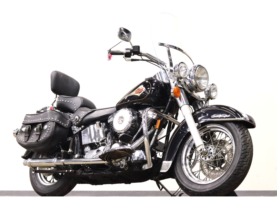 HARLEY-DAVIDSON FLSTC