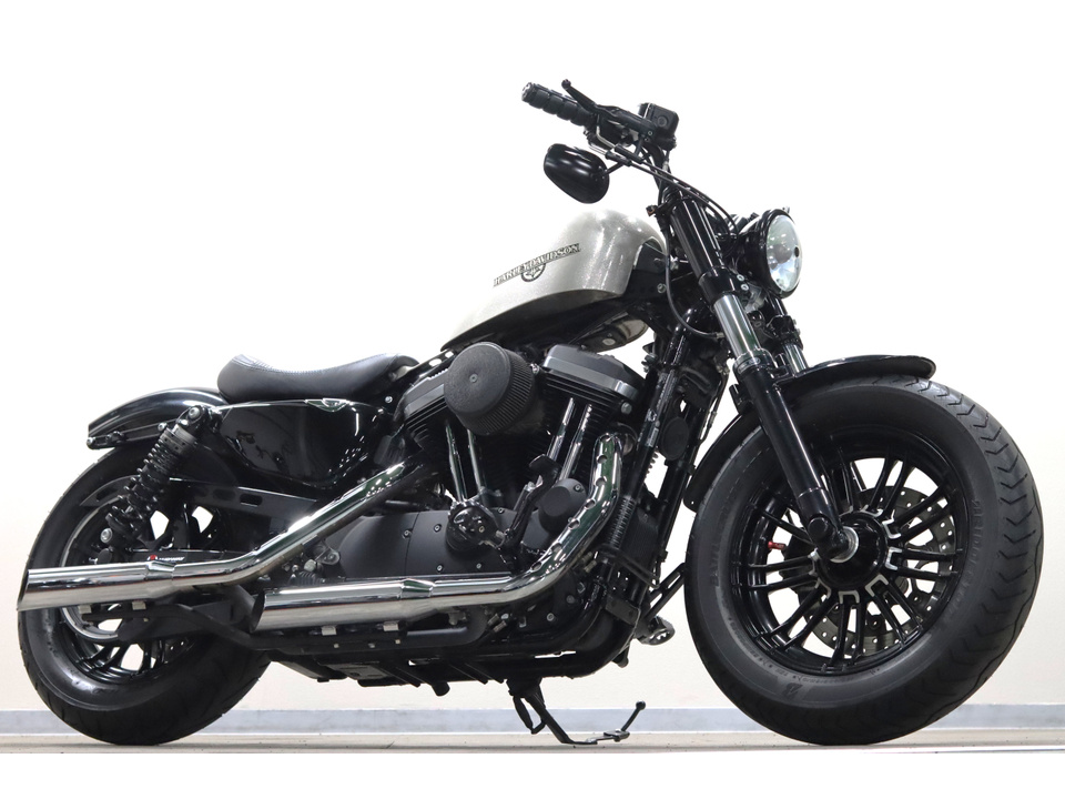 HARLEY-DAVIDSON XL1200 X Forty-Eight