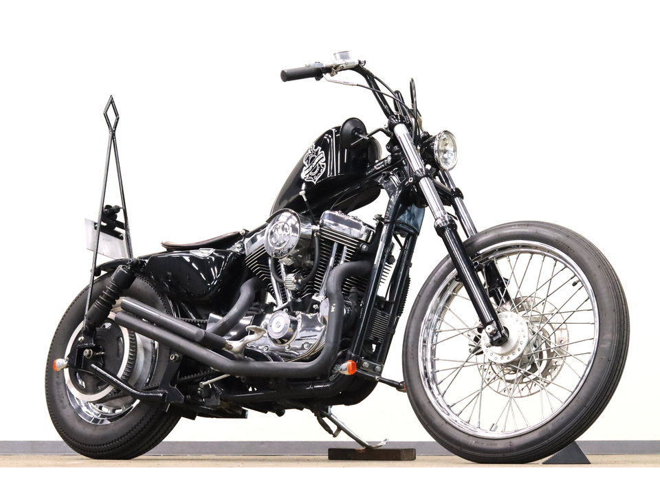 HARLEY-DAVIDSON XL1200 Custom