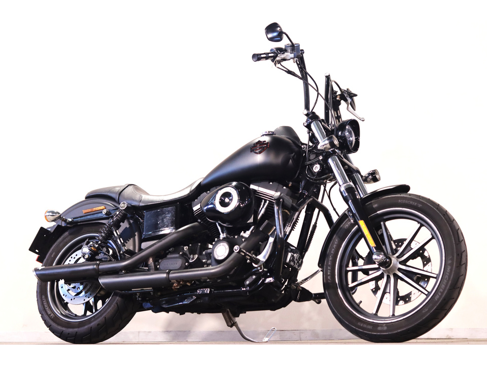HARLEY-DAVIDSON FXDBC Street Bob Special