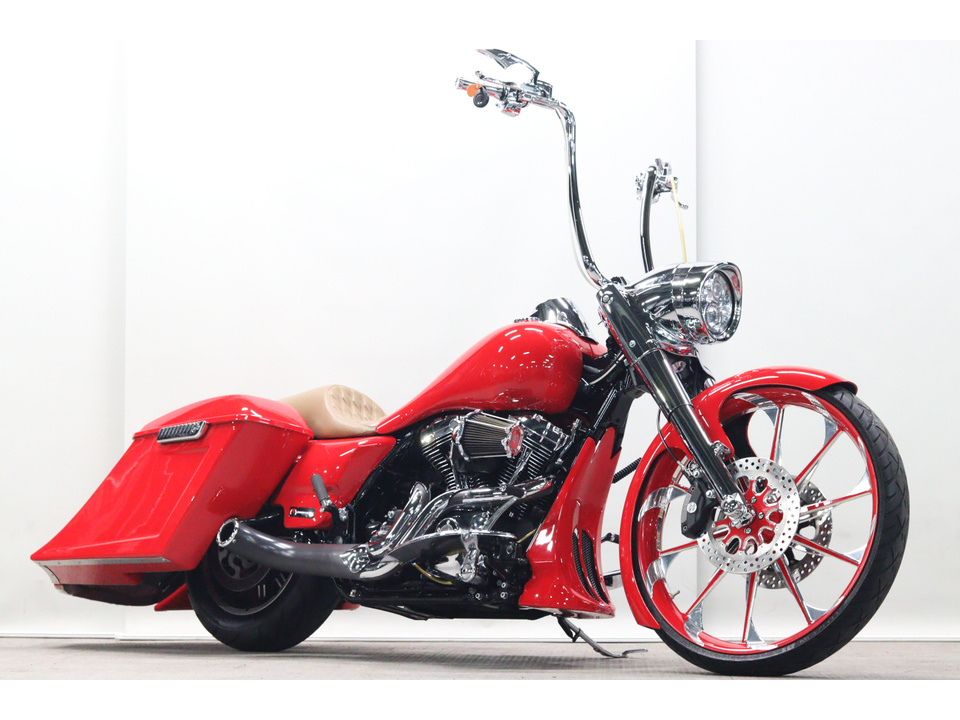 HARLEY-DAVIDSON FLHR Road King