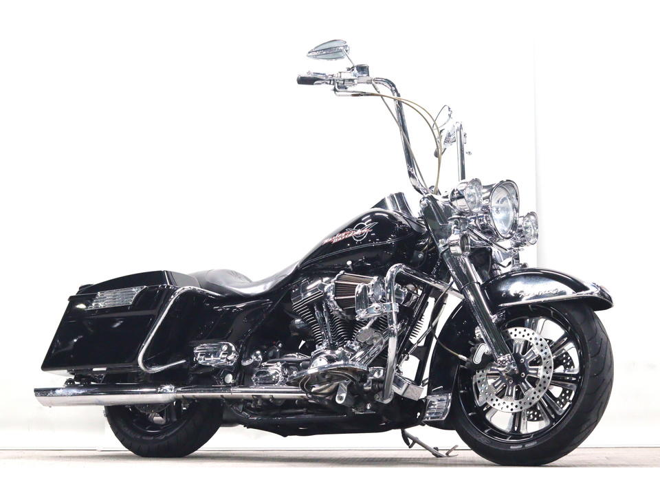 HARLEY-DAVIDSON FLHR Road King