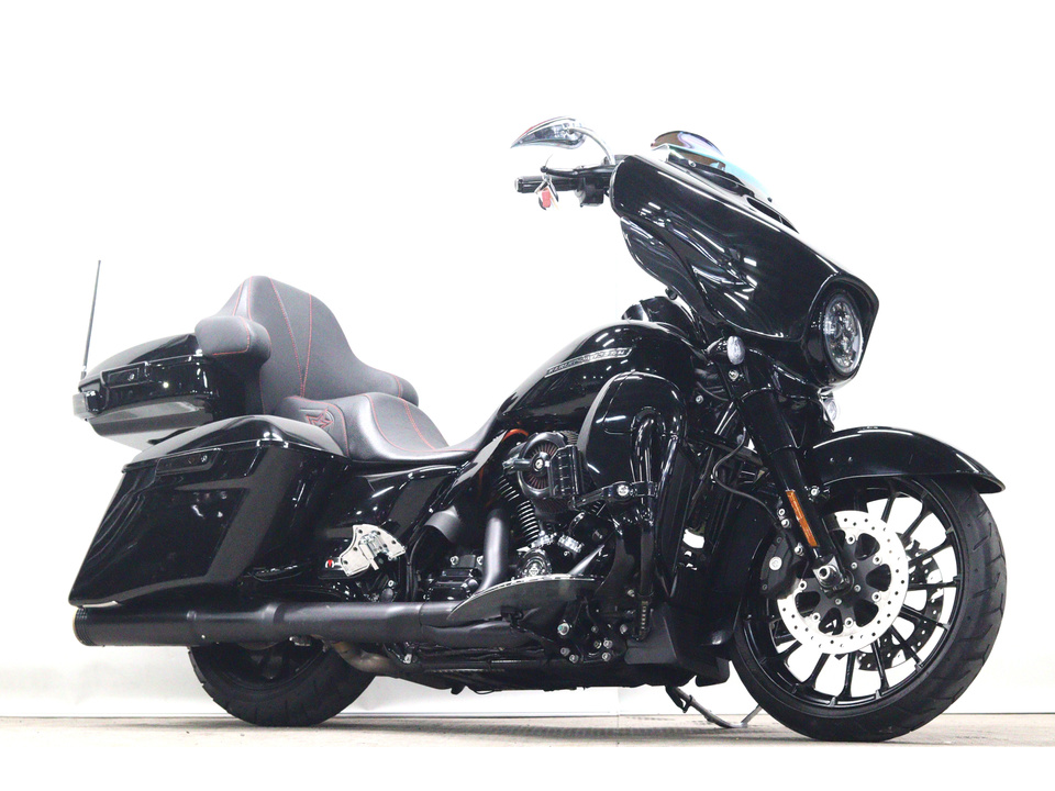 HARLEY-DAVIDSON FLHXS