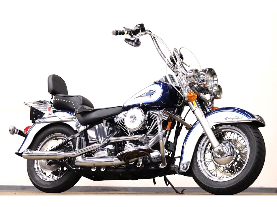 HARLEY-DAVIDSON FLSTC Classic