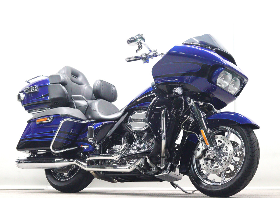 HARLEY-DAVIDSON FLTRUSE CVO