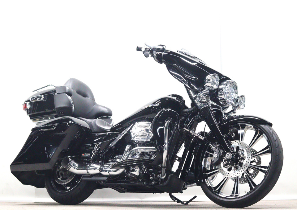 HARLEY-DAVIDSON FLHTKL TC