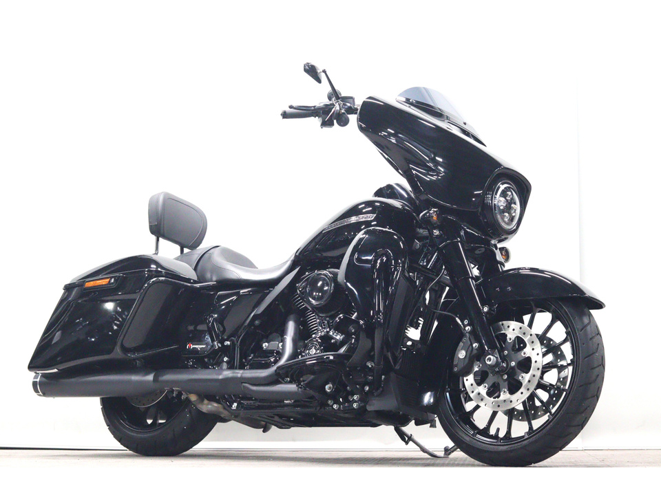 HARLEY-DAVIDSON FLHXS