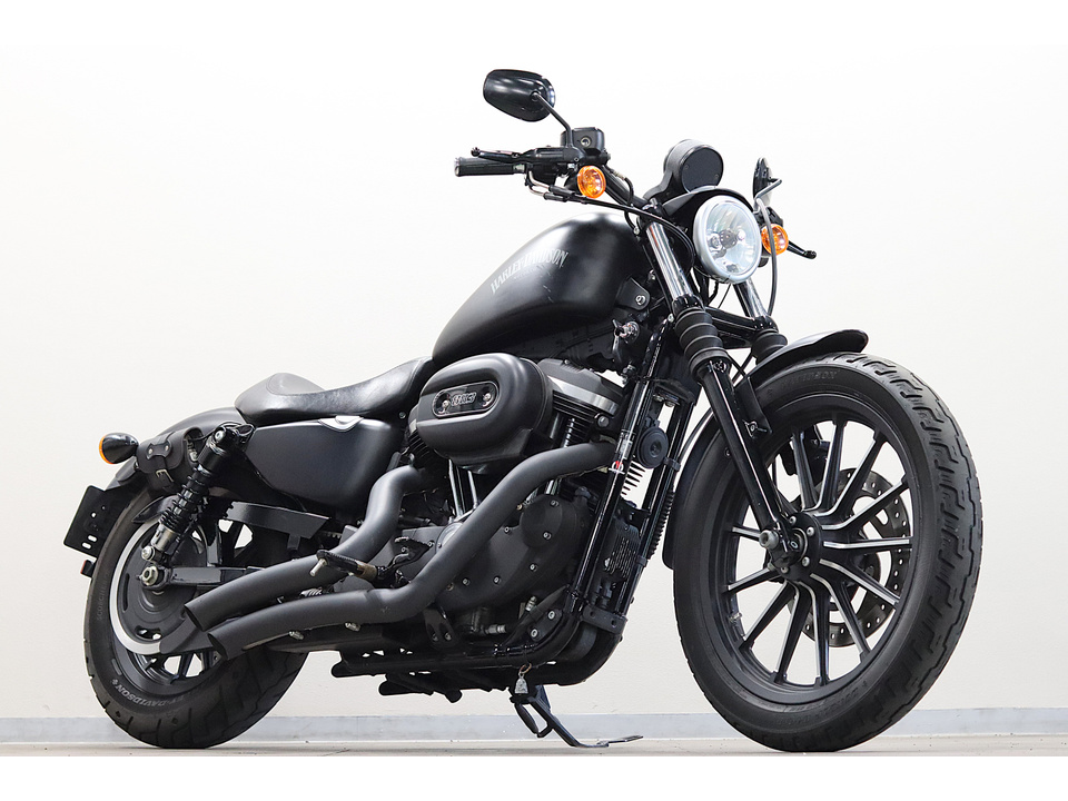 HARLEY-DAVIDSON XL883 N Iron