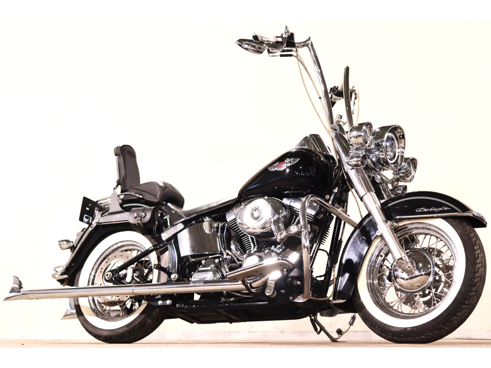 HARLEY-DAVIDSON FLSTN Softail Deluxe