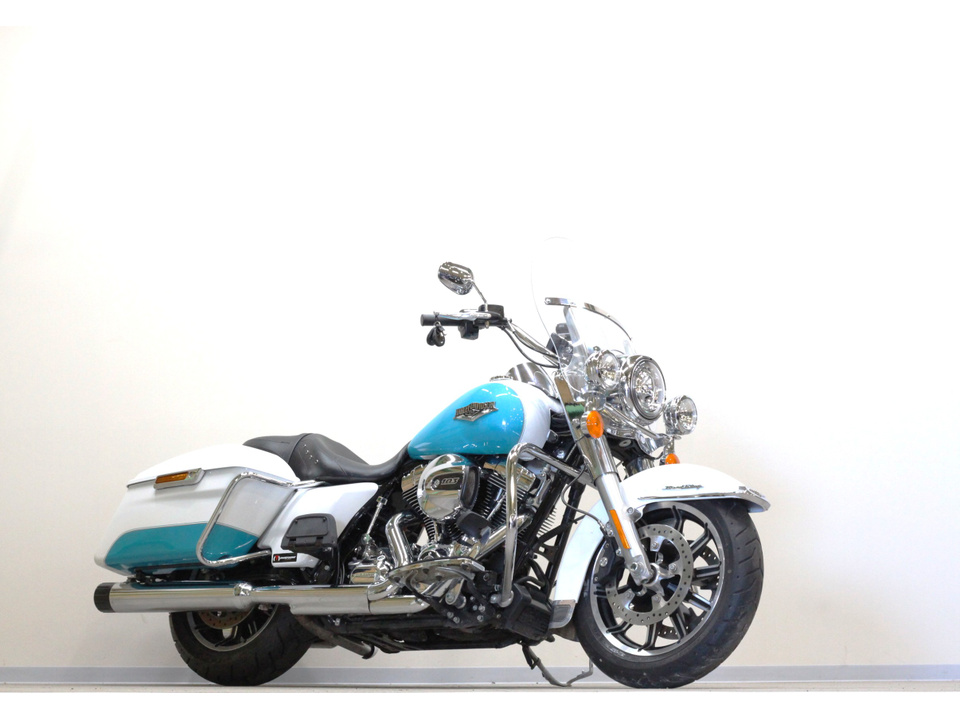 HARLEY-DAVIDSON FLHR Road King