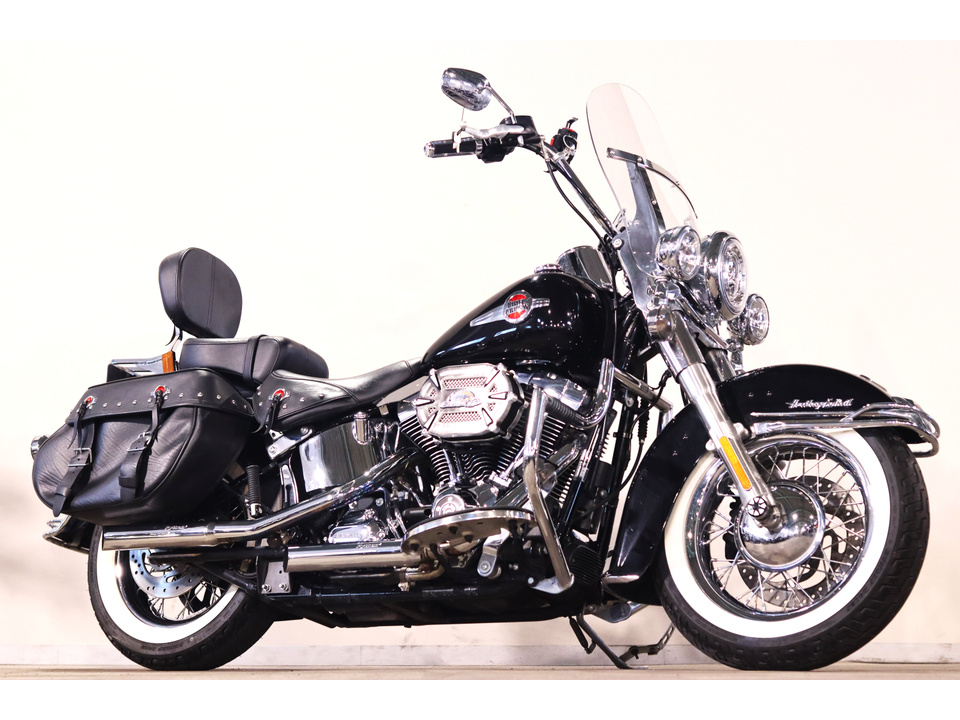 HARLEY-DAVIDSON FLSTC Heritage Softail Classic