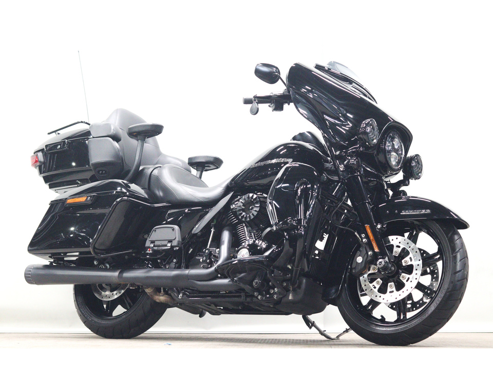 HARLEY-DAVIDSON FLHTK Ultra LTD
