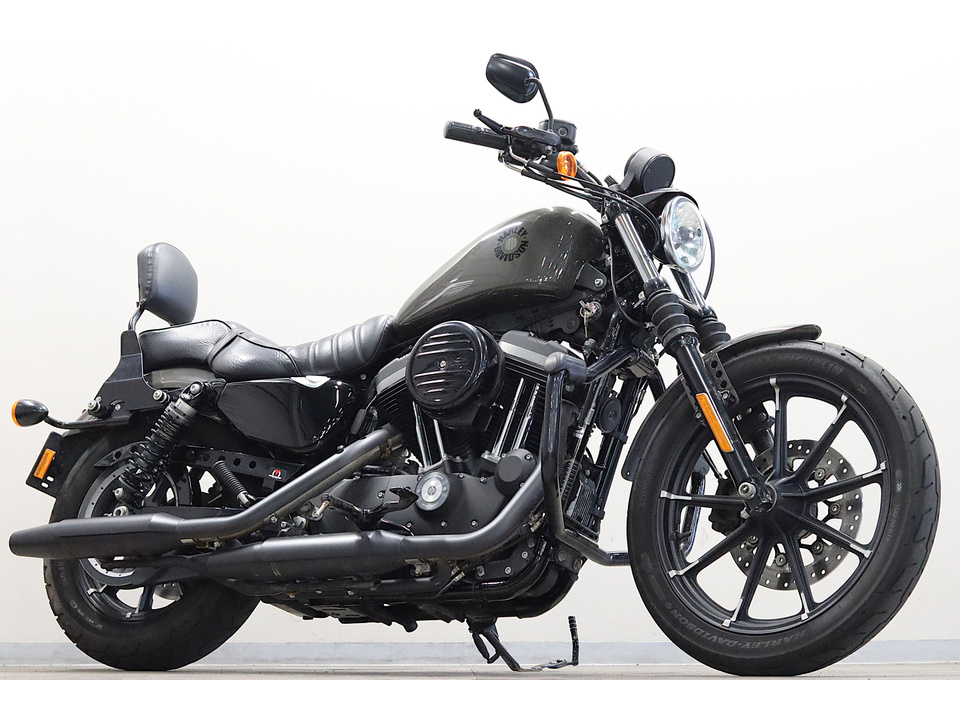 HARLEY-DAVIDSON XL883 N Iron