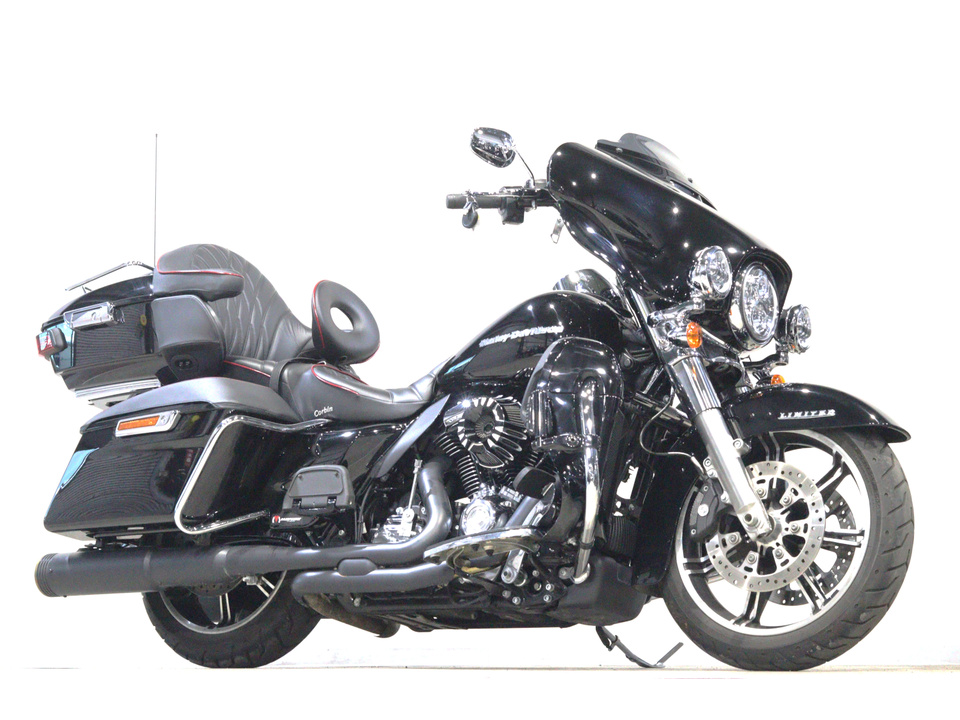 HARLEY-DAVIDSON FLHTK Ultra LTD