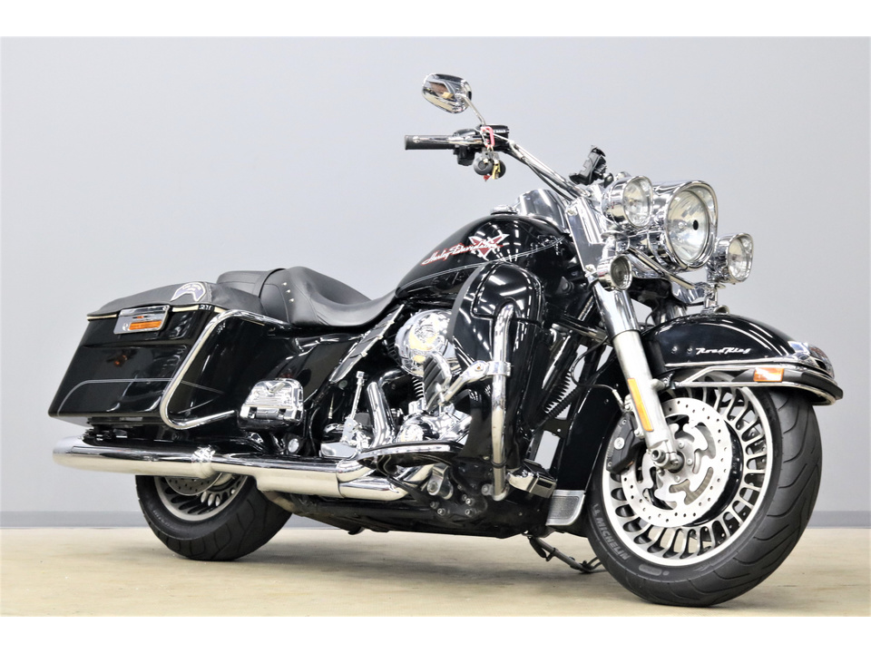 HARLEY-DAVIDSON FLHR Road King