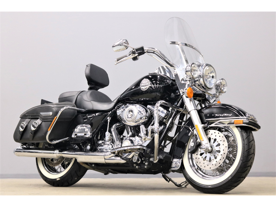 HARLEY-DAVIDSON FLHRC Road King Classic