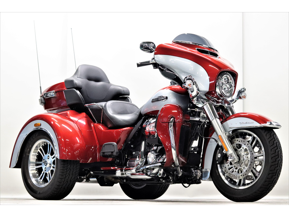 HARLEY-DAVIDSON FLHTCUTG