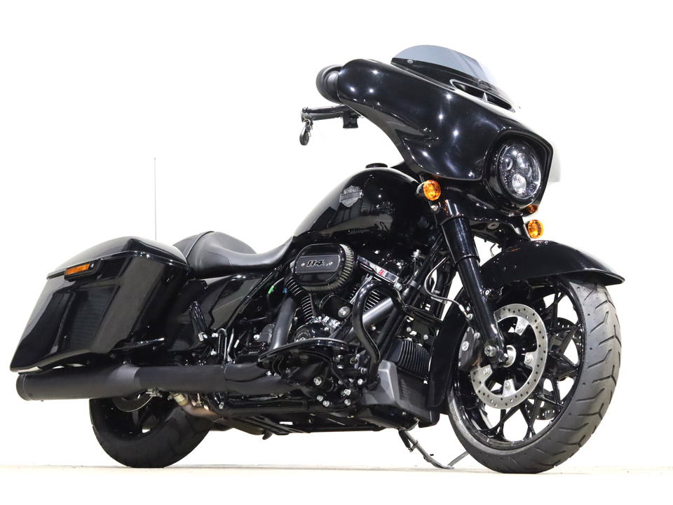 HARLEY-DAVIDSON FLHXS