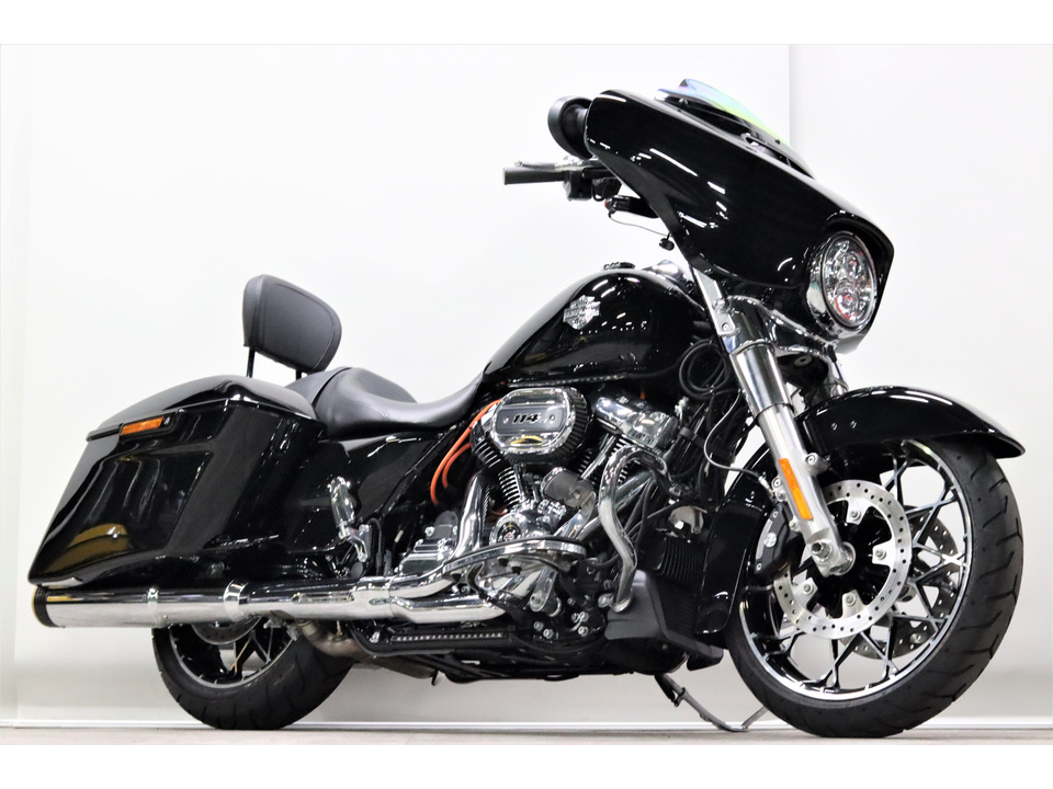 HARLEY-DAVIDSON FLHXS
