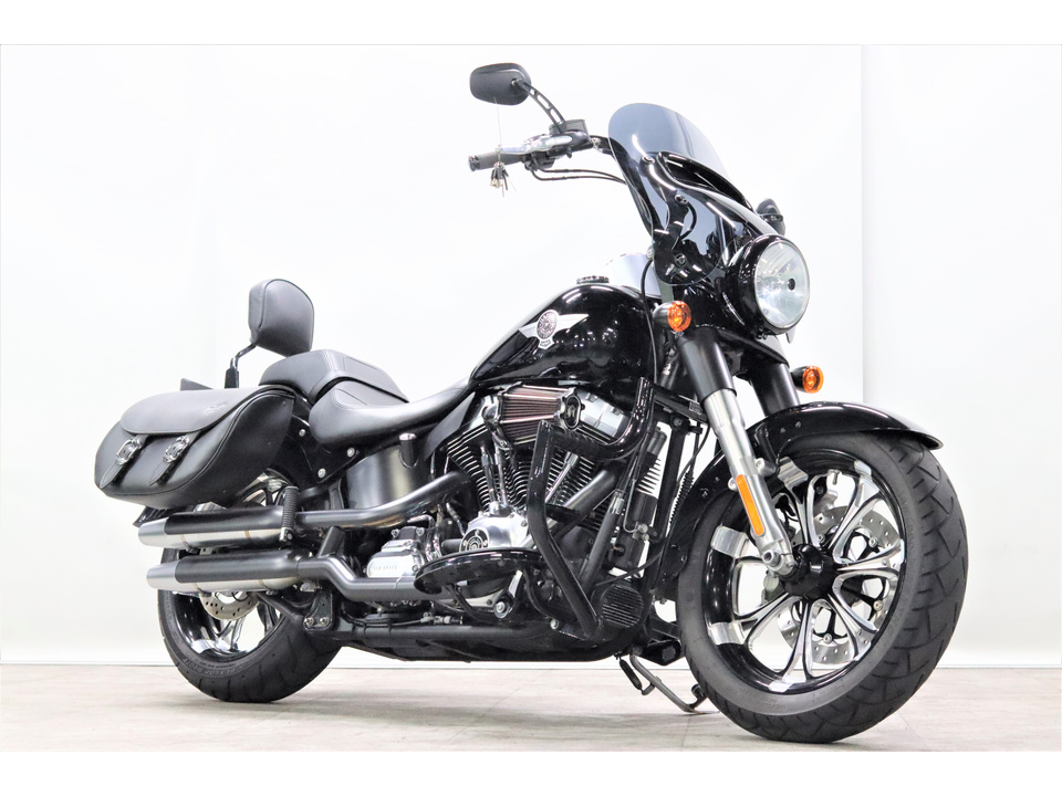 HARLEY-DAVIDSON FLSTFB